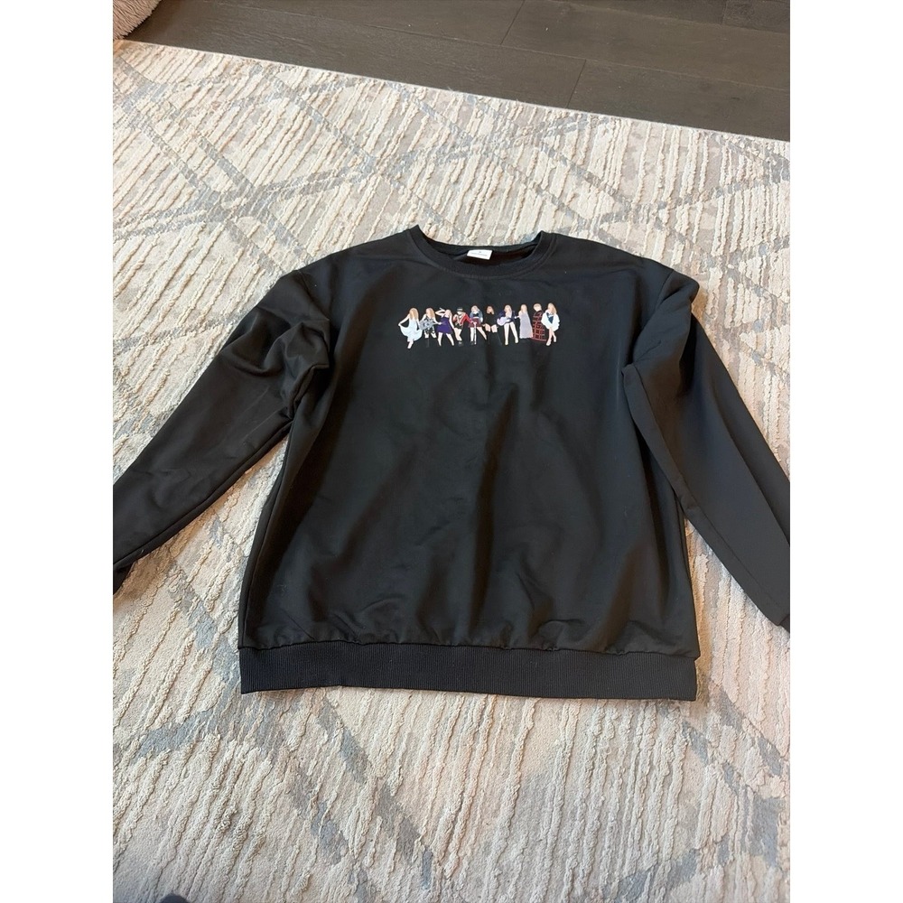 taylor swift graphic sweatshirt eras tour swiftie small